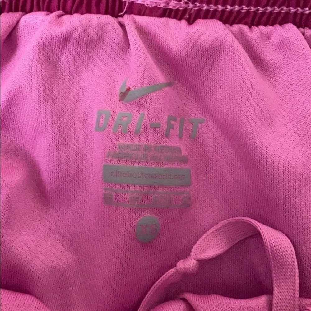 Nike Dri-Fit Pink Fuchsia Shirts Size XS